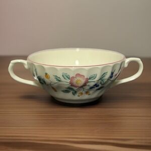Vtg Churchill Briar Rose Cream Soup Bowls Cup Handled England Retired - Set Of 3